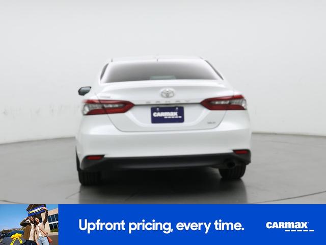 Photo of 2021 White Toyota Camry