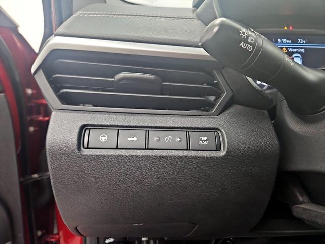 Photo of 2020 Red Nissan Altima