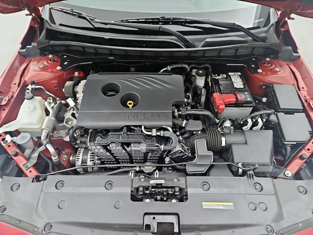 Photo of 2020 Red Nissan Altima