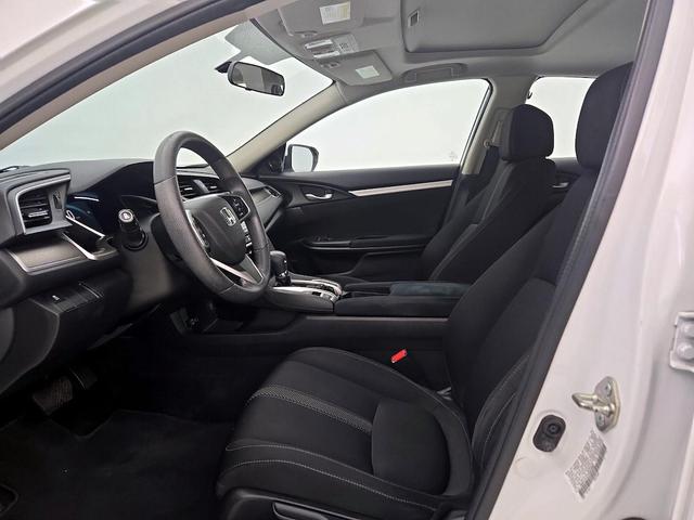 Photo of 2017 White Honda Civic