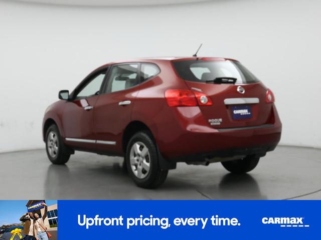 Photo of 2014 Red Nissan Rogue Select