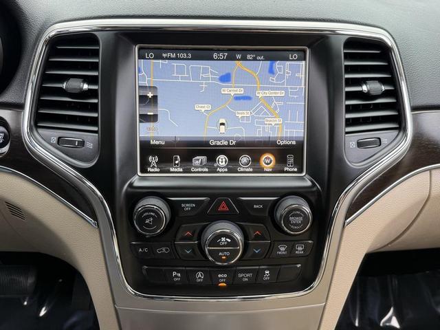Photo of 2017 Billet Silver Metallic Clearcoat Jeep Grand Cherokee
