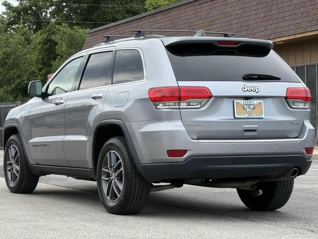 Photo of 2017 Billet Silver Metallic Clearcoat Jeep Grand Cherokee