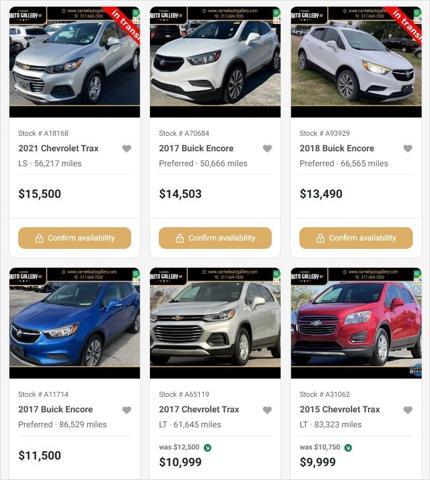 Photo of 2018 Super White Toyota Prius c