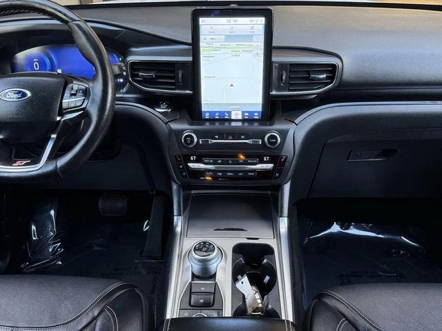 Photo of 2020 Star White Metallic Tri-Coat Ford Explorer