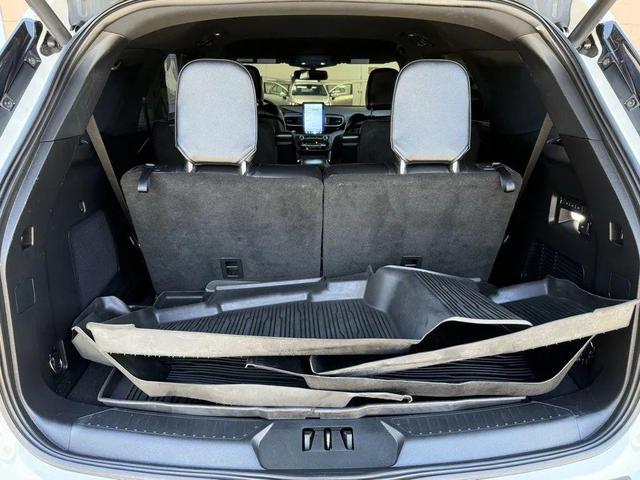 Photo of 2020 Star White Metallic Tri-Coat Ford Explorer