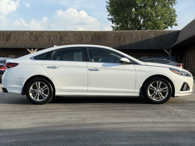 Photo of 2019 Quartz White Pearl Hyundai SONATA