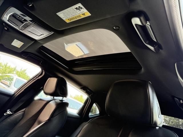 Photo of 2021 Platinum White Pearl Acura TLX