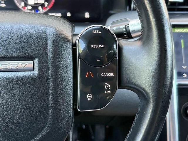 Photo of 2020 Indus Silver Metallic Land Rover Discovery Sport
