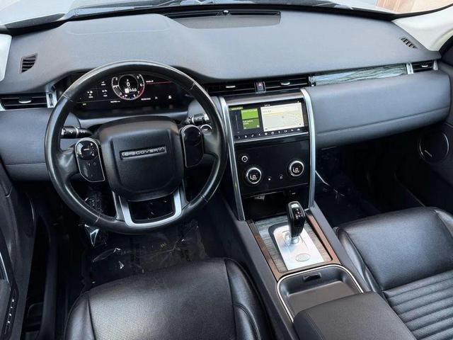 Photo of 2020 Indus Silver Metallic Land Rover Discovery Sport