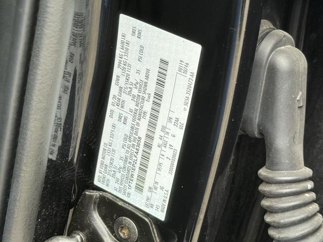 Photo of 2020 Agate Black Metallic Ford F-150