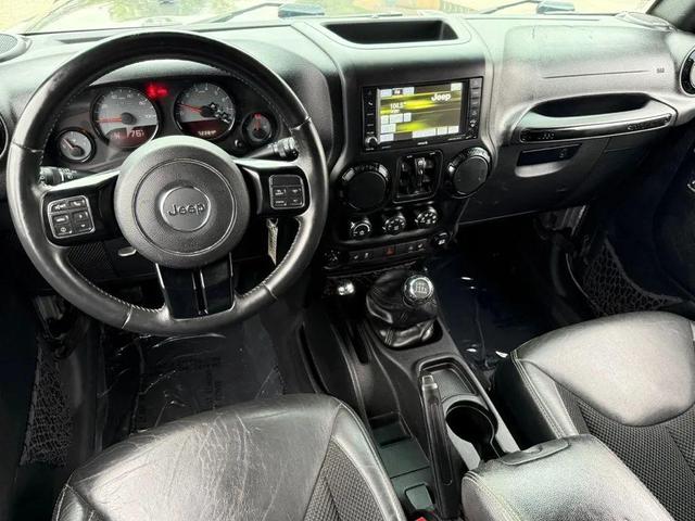 Photo of 2017 Billet Silver Metallic Clearcoat Jeep Wrangler Unlimited