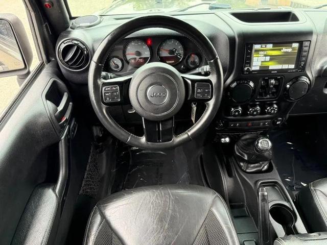 Photo of 2017 Billet Silver Metallic Clearcoat Jeep Wrangler Unlimited