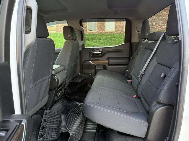 Photo of 2019 Iridescent Pearl Tricoat Chevrolet Silverado 1500