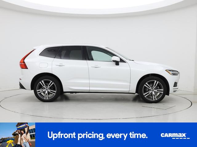 Photo of 2021 White Volvo XC60