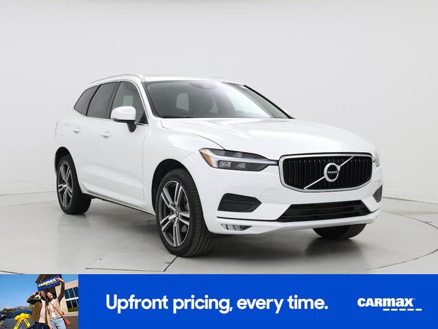 Photo of 2021 White Volvo XC60