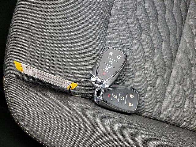 Photo of 2020 Blue Chevrolet Equinox
