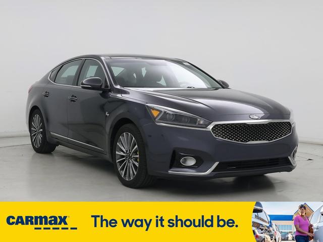 2017 Kia Cadenza