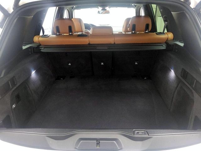 Photo of 2021 White BMW X5