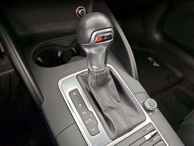 Photo of 2015 Gray Audi A3