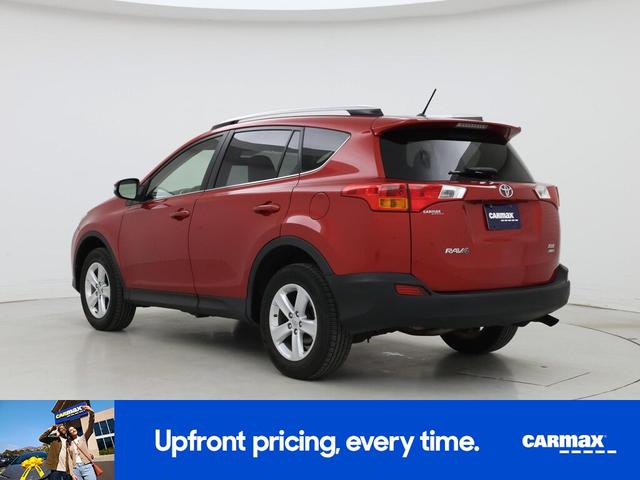 Photo of 2013 Red Toyota RAV4