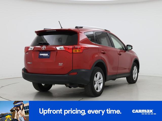 Photo of 2013 Red Toyota RAV4