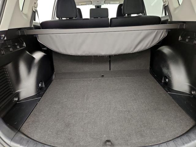 Photo of 2017 Gray Toyota RAV4
