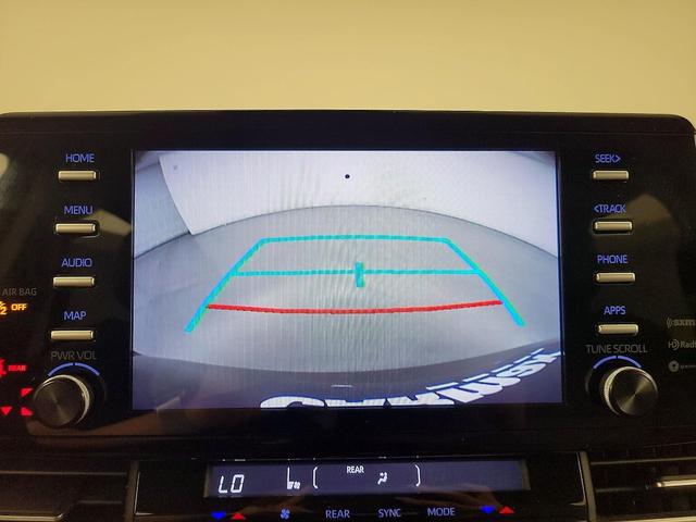 Photo of 2022 Blue Toyota Sienna