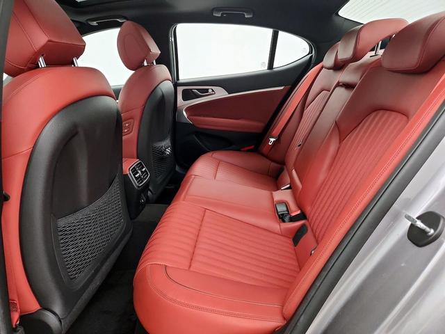 Photo of 2023 Silver Genesis G70
