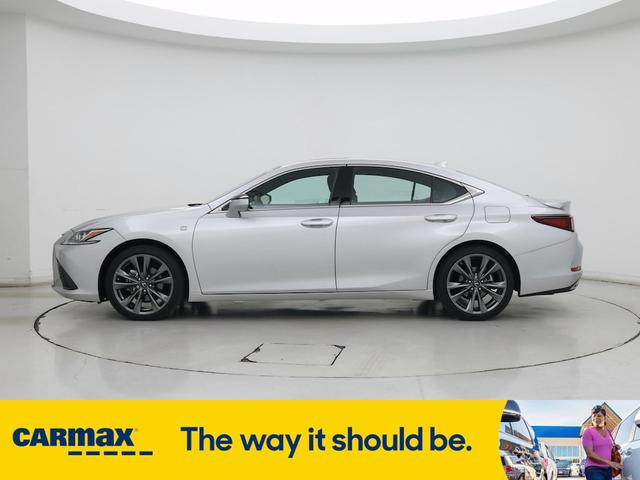 Photo of 2019 Silver Lexus ES 350