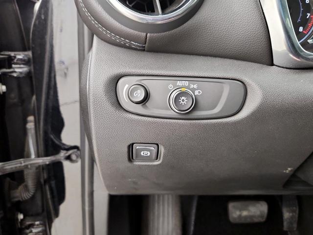 Photo of 2021 Black Chevrolet Blazer