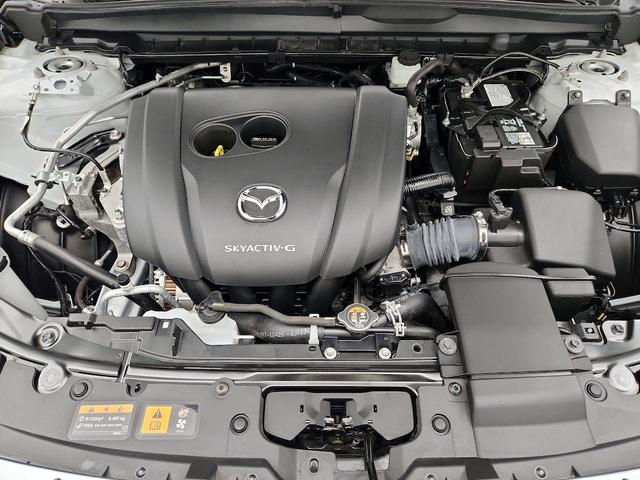 Photo of 2024 White Mazda CX-50