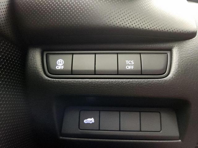 Photo of 2024 White Mazda CX-50