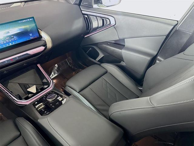 Photo of 2025 Black Sapphire Metallic BMW X3