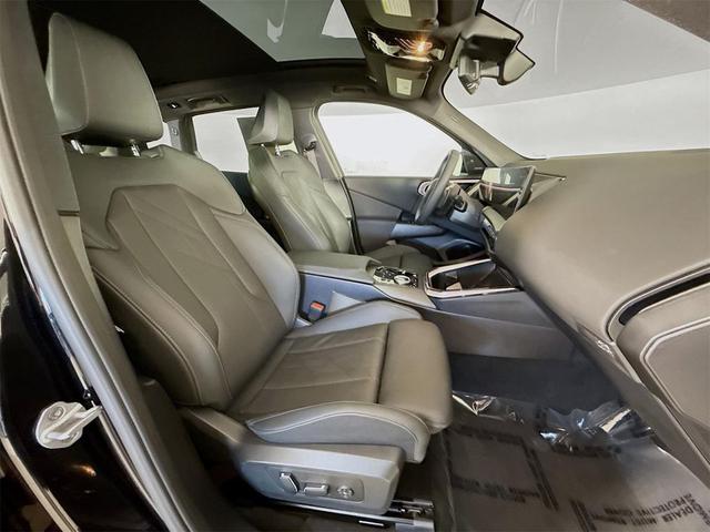 Photo of 2025 Black Sapphire Metallic BMW X3
