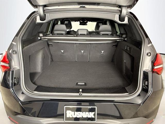 Photo of 2025 Black Sapphire Metallic BMW X3