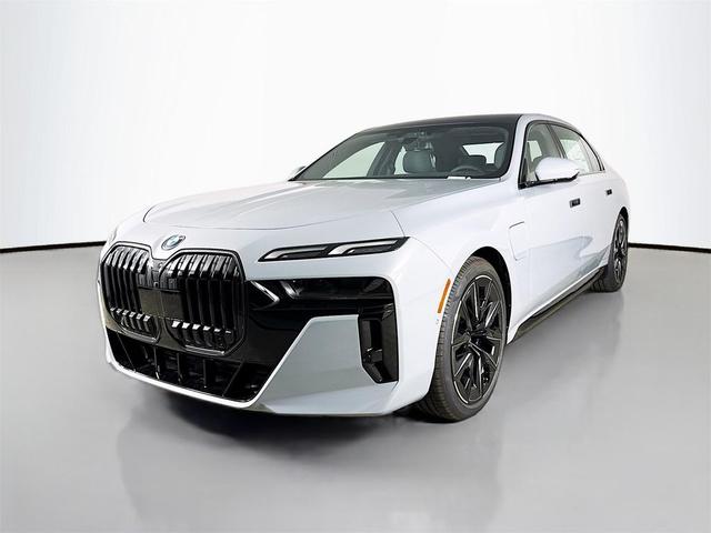Photo of 2025 Brooklyn Grey Metallic BMW 750e