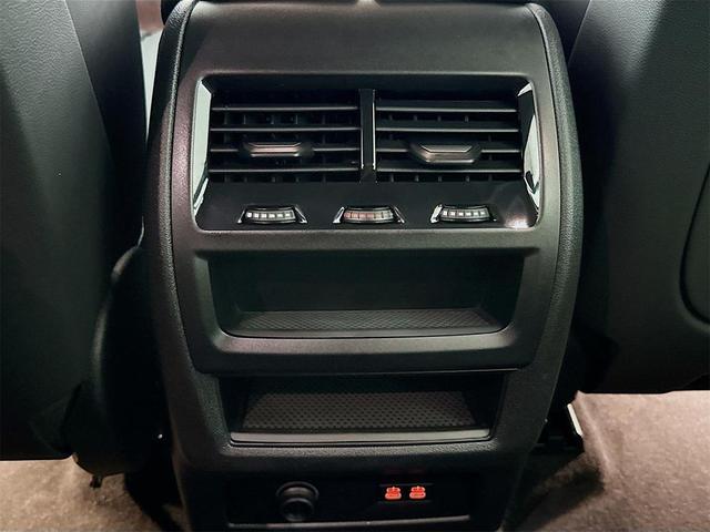 Photo of 2026 Dravit Grey Metallic BMW X5 PHEV
