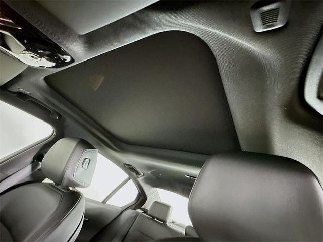 Photo of 2026 Oxide Grey Metallic BMW i5