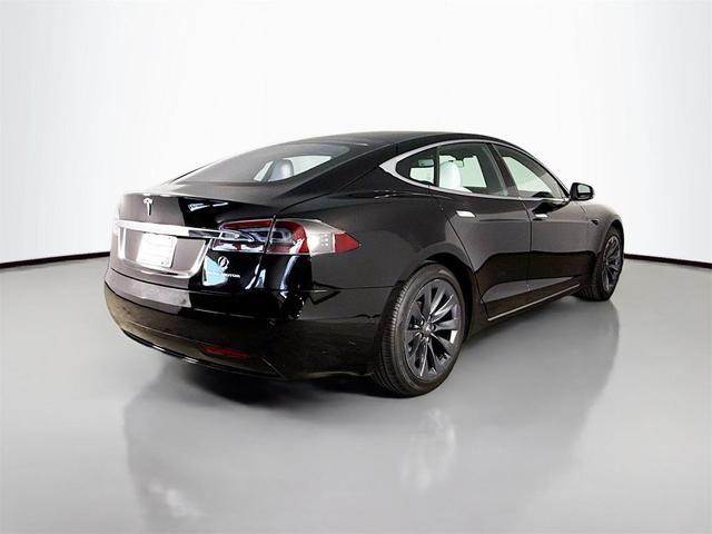 Photo of 2020 Solid Black Tesla Model S