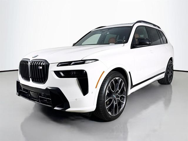 Photo of 2026 Alpine White BMW X7