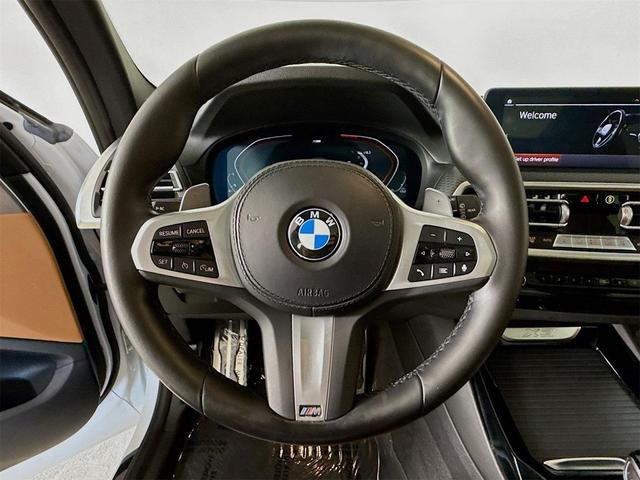 Photo of 2022 Mineral White Metallic BMW X3