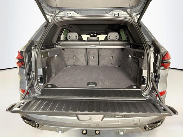 Photo of 2026 Skyscraper Grey Metallic BMW X5