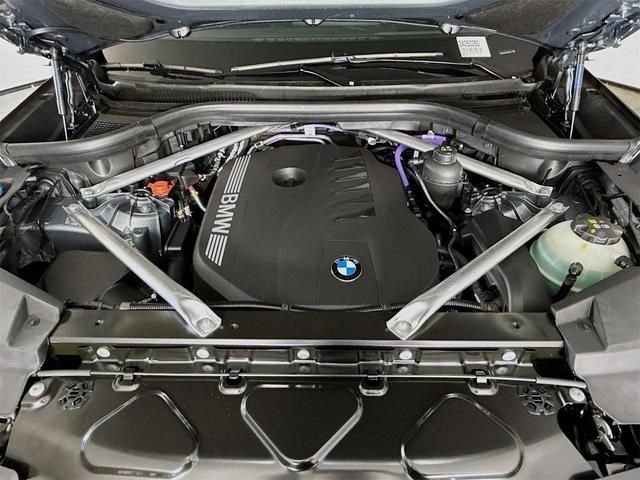 Photo of 2026 Skyscraper Grey Metallic BMW X5