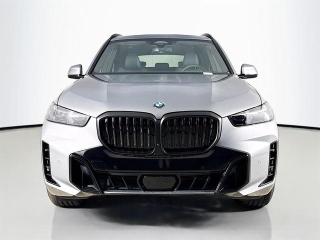 Photo of 2026 Skyscraper Grey Metallic BMW X5