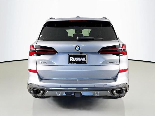 Photo of 2026 Skyscraper Grey Metallic BMW X5