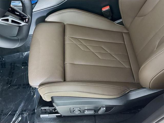 Photo of 2025 Vegas Red Metallic BMW X3