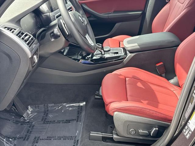 Photo of 2024 Dark Graphite Metallic BMW X3