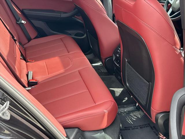 Photo of 2024 Dark Graphite Metallic BMW X3