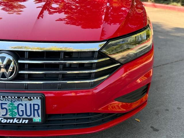 Photo of 2019 Tornado Red Volkswagen Jetta